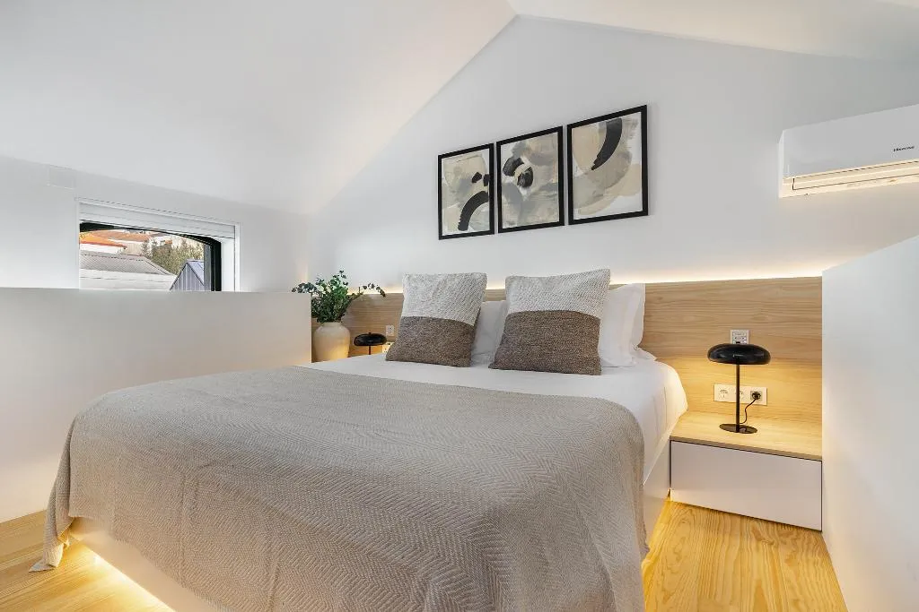 VILLA PREMIER KING BED Room, Canto De Luz, Porto