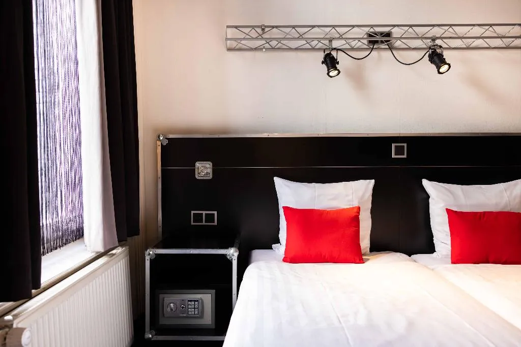 Double or Twin COMFORT Room, Backstage Hotel, Amsterdam
