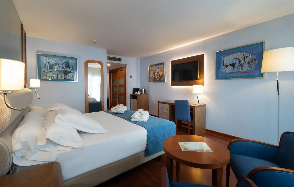Double or Twin SUPERIOR Room, MS Maestranza Málaga Centro, Costa Del Sol