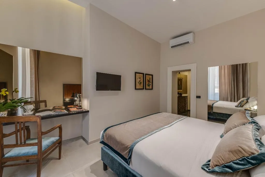 DOUBLE ANNEX Room, Navona Theatre Hotel, Rome