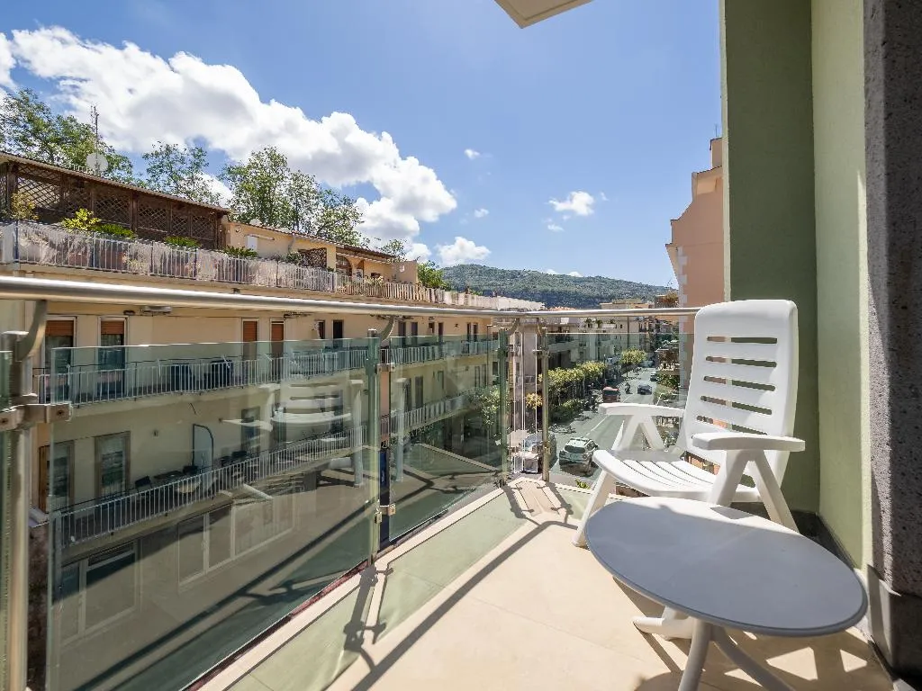 QUADRUPLE STANDARD Room, Comfort Hotel Gardenia Sorrento Coast, Naples