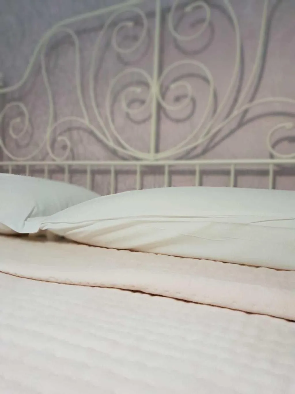 Room, Dimoramuri B&b, Catania