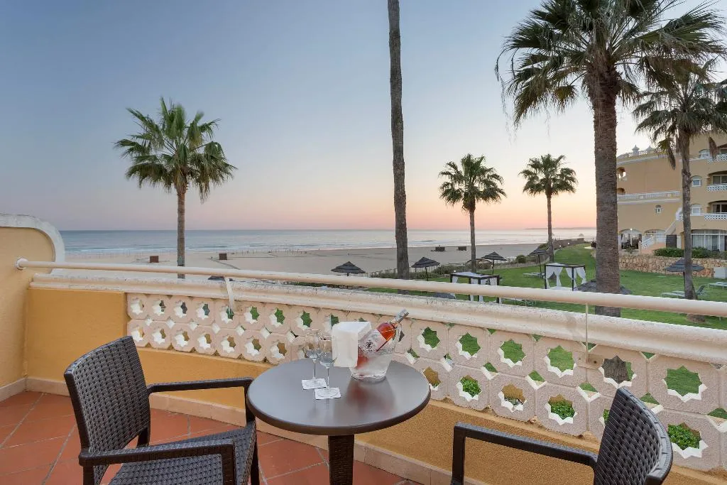 TWIN SIDE SEA VIEW Room, AP Oriental Beach - Adults Friendly, Algarve