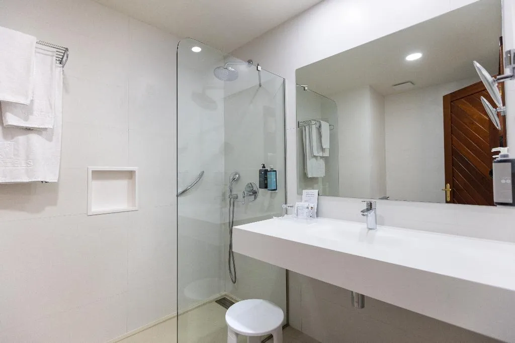 Double or Twin STANDARD Room, Hipotels La Geria, Lanzarote
