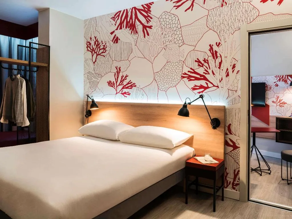 DOUBLE WITH TERRACE Room, ibis Styles Barcelona City Bogatell, Barcelona