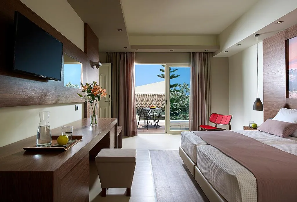 TRIPLE SUPERIOR Room, Elotis Suites, Crete