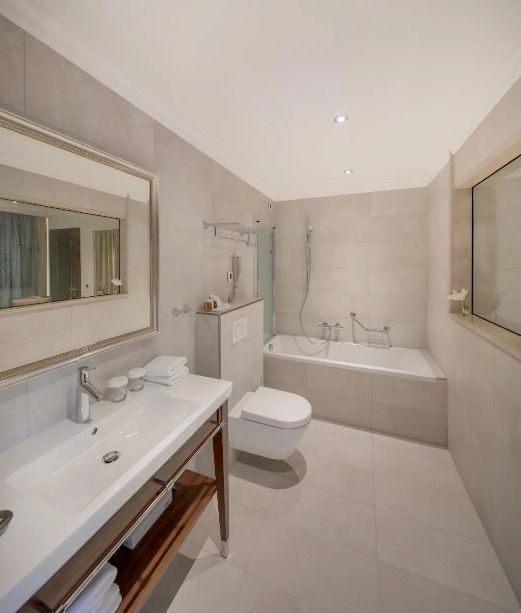 JUNIOR SUITE SEA VIEW Room, Hotel More, Dubrovnik