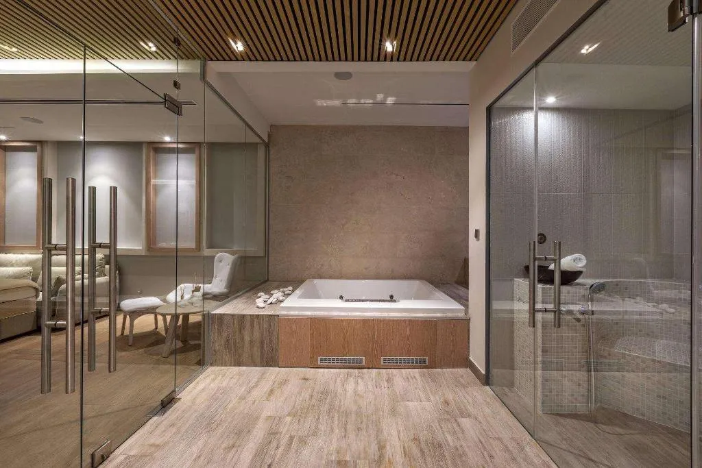 Sports and Entertainment, Miraggio Thermal Spa Resort, Halkidiki