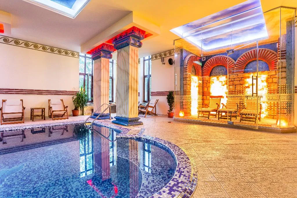 Pool, Saint George hotel & Spa, Bourgas