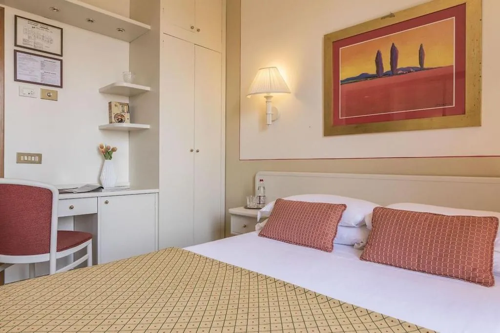 DOUBLE ECONOMY Room, Relais Santa Chiara Hotel by Double Hospitality, Florence
