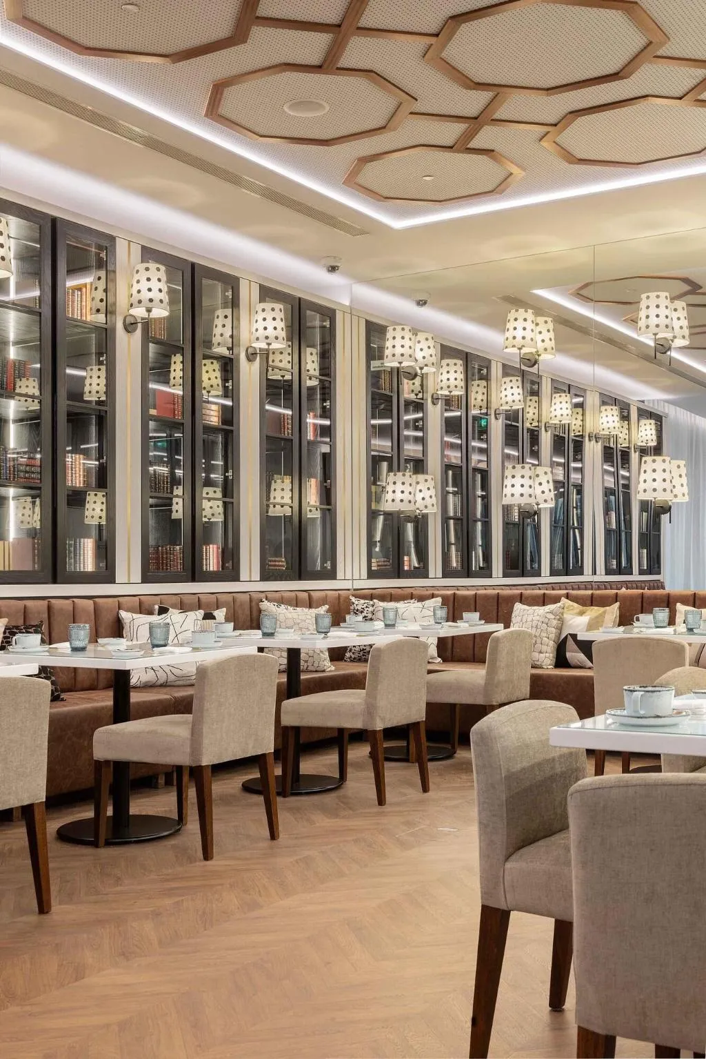 Restaurant, Wine & Books Porto Hotel, Porto