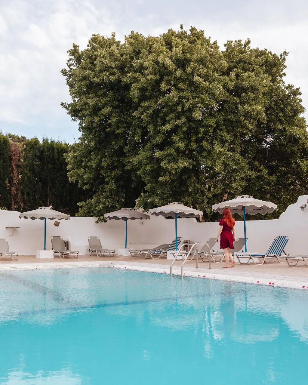 Pool, Nathalie, Rhodes