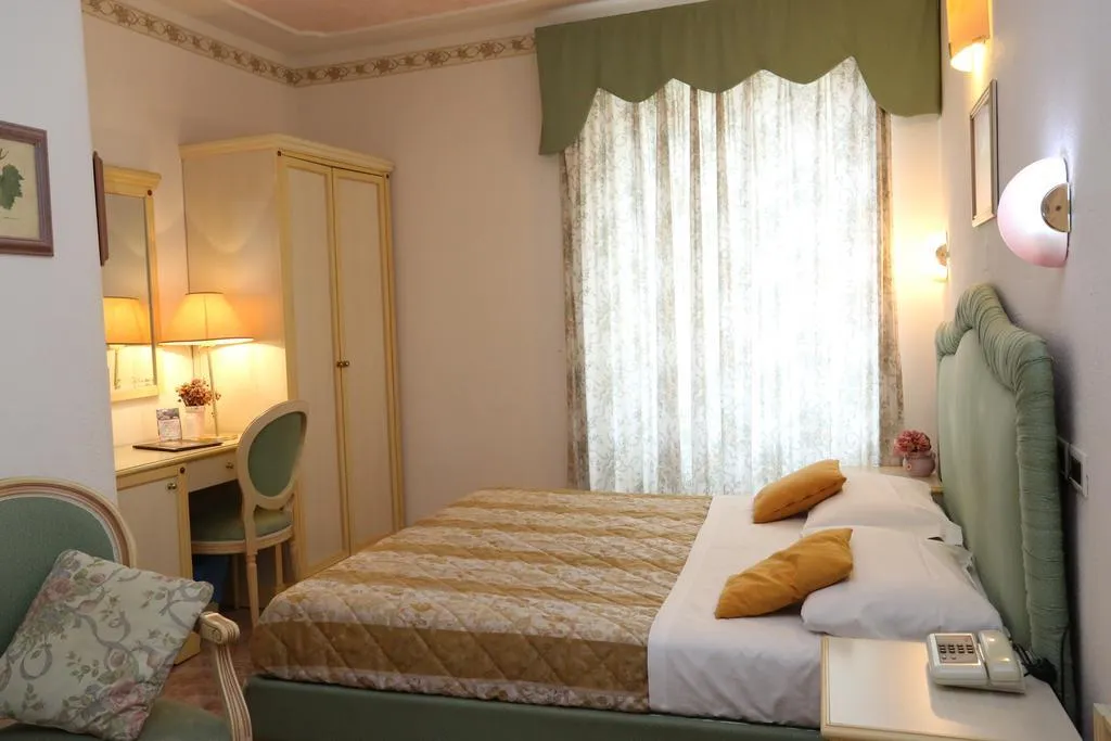 General view, Hotel Corso, Perugia