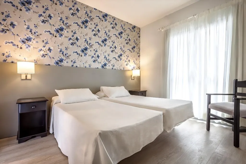 Room, HG Cristian Sur, Tenerife