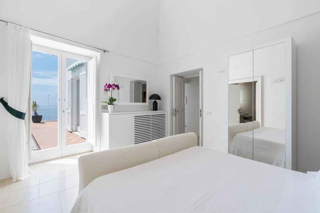 SUITE TWO QUEEN BEDS Room, Villa Magia, Naples