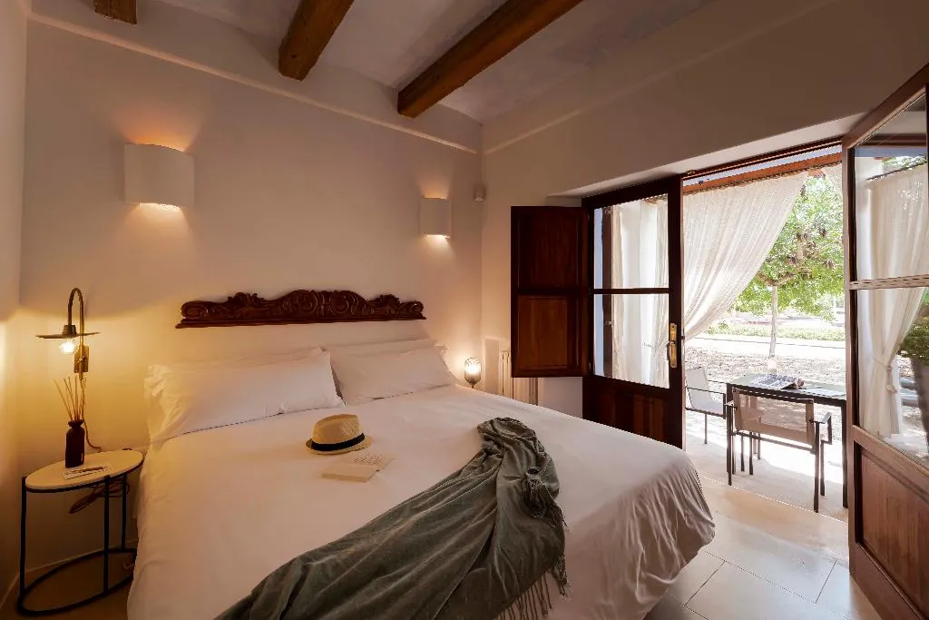 DOUBLE POOL VIEW Room, Ca Na Xica - Hotel & Spa, Ibiza