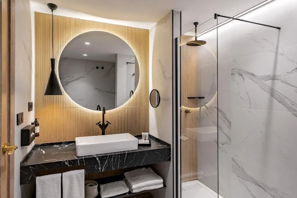 DOUBLE SUPERIOR Room, Vincci Lys, Valencia