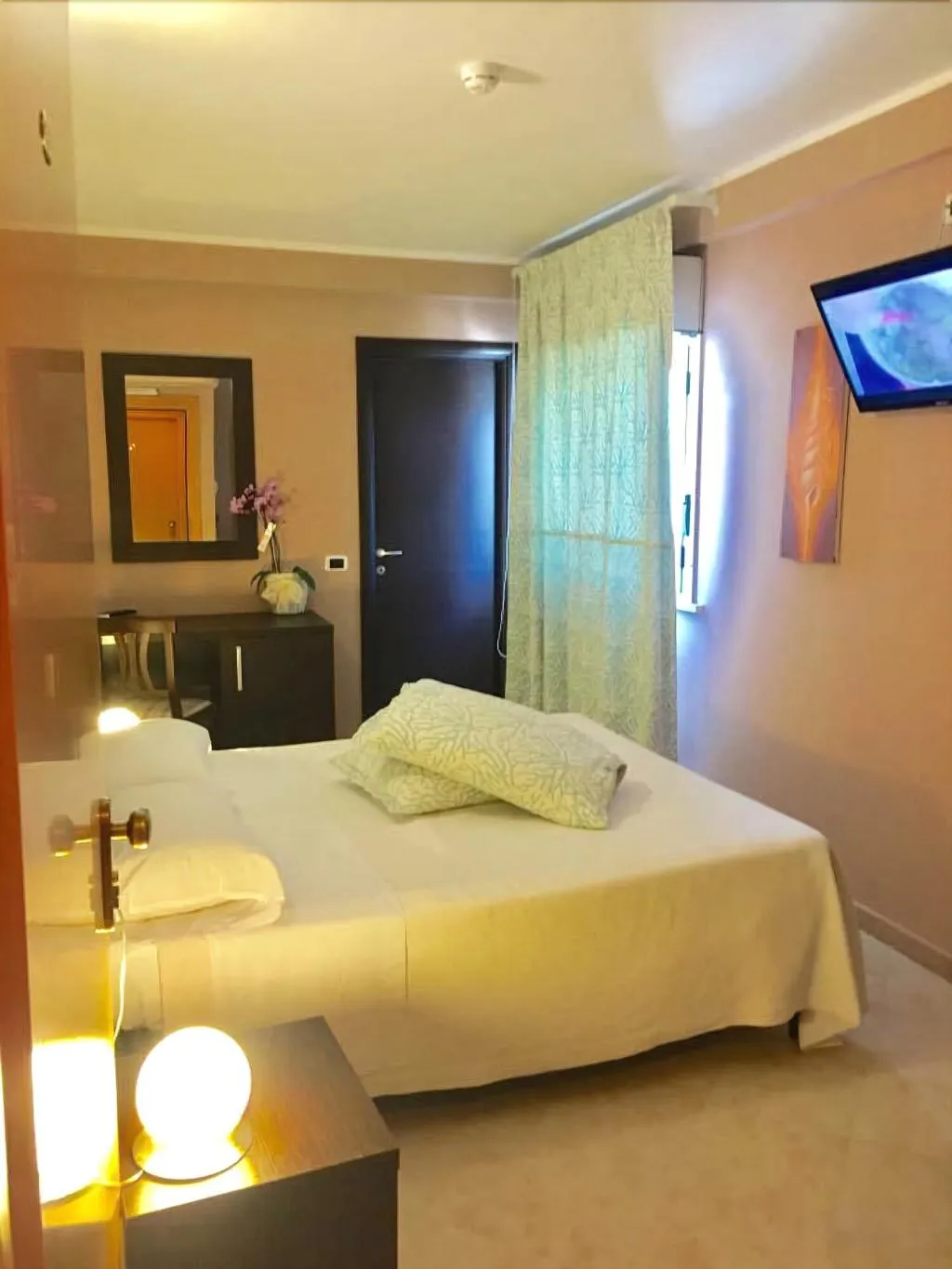 Room, Beauty Hotel & Spa, Rome