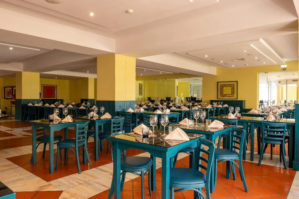 Restaurant, Vila Gale Cerro Alagoa, Algarve