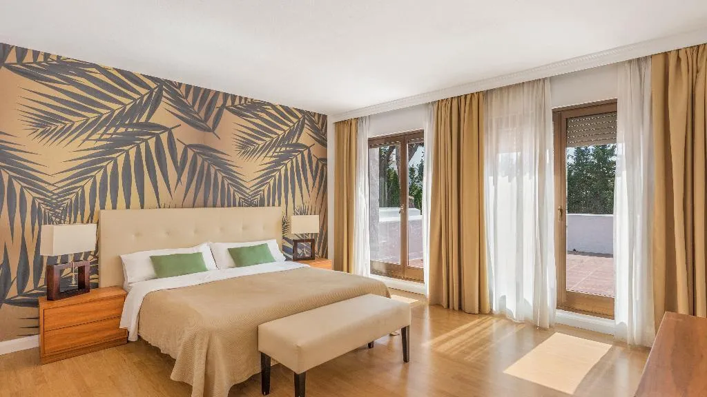 VILLA STANDARD Room, Villa Marina Puerto Banus, Costa Del Sol