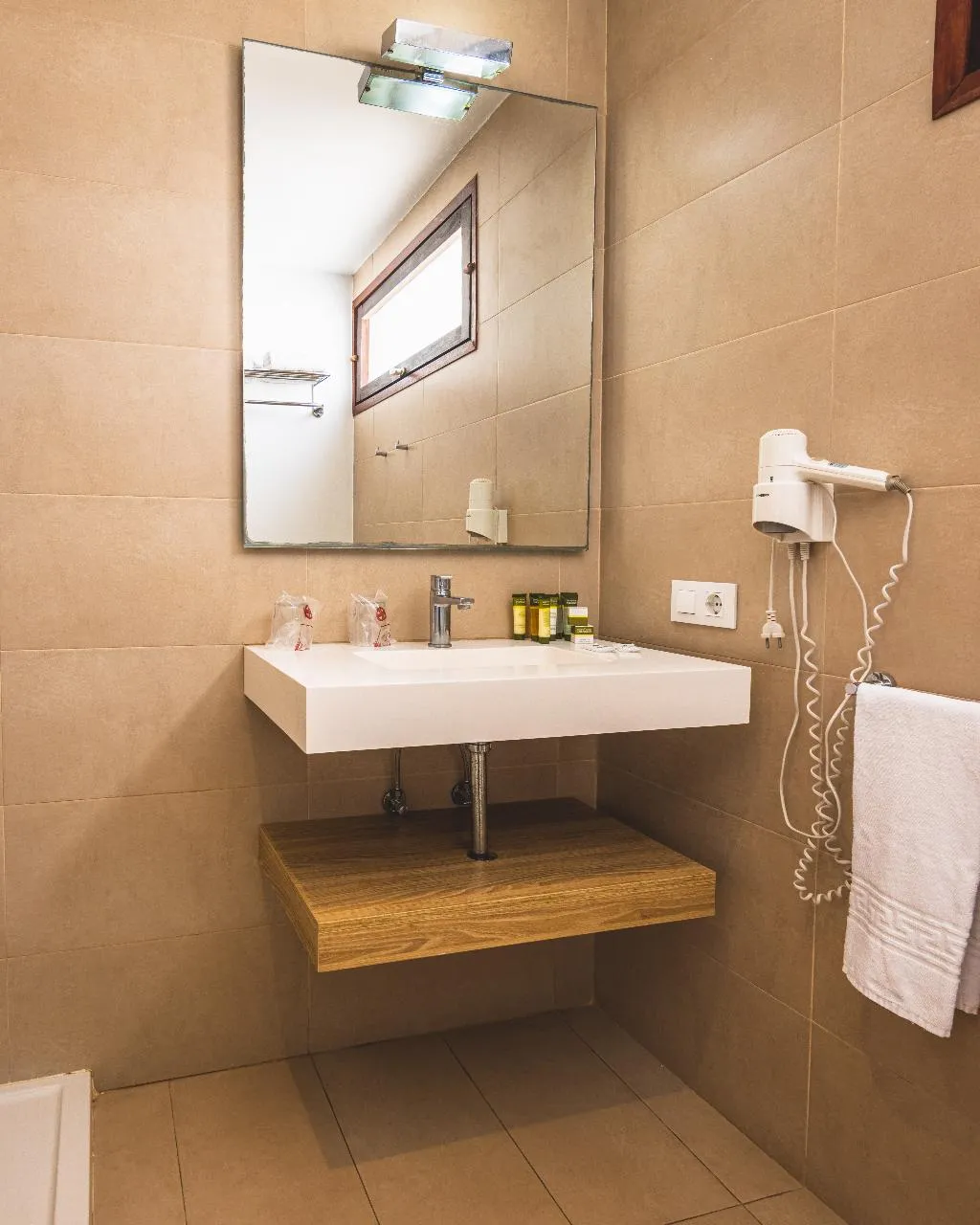 SINGLE STANDARD Room, Adonis Plaza, Tenerife
