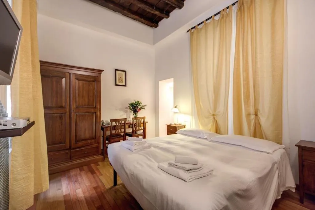 Room, Nova Domizia, Rome