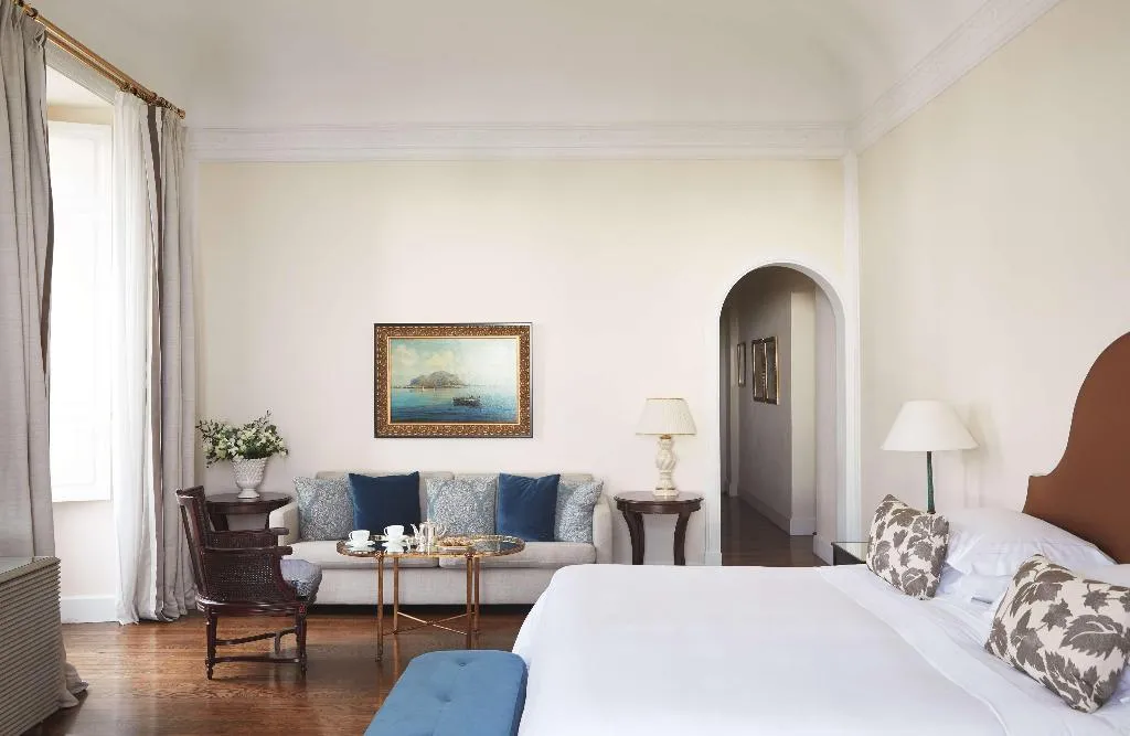 JUNIOR SUITE DELUXE Room, Grand Hotel Timeo, A Belmond Hotel, Taormina, Taormina