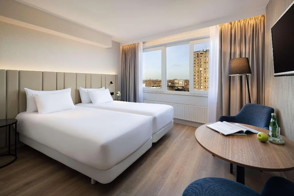 TWIN STANDARD Room, NH Groningen, Amsterdam