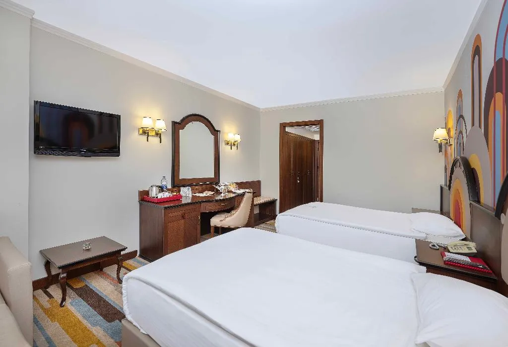 DOUBLE DELUXE MOUNTAIN VIEW Room, Megasaray West Beach Antalya, Antalya