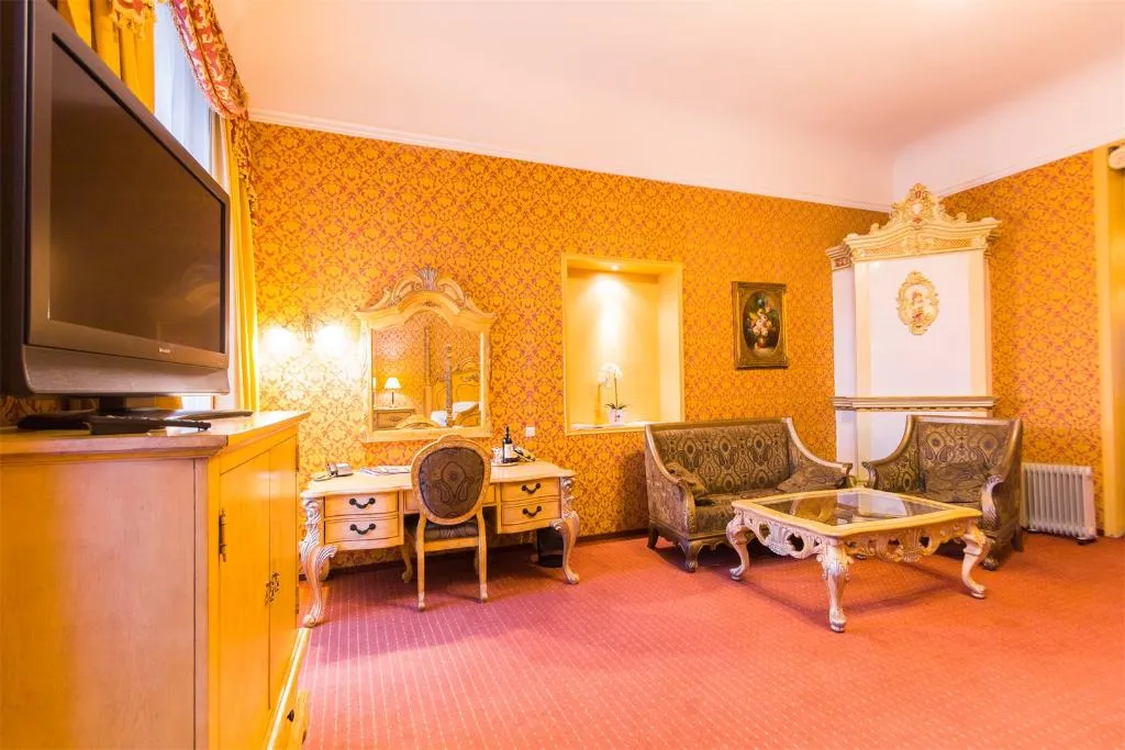 SUITE STANDARD Room, Garden Palace, Riga
