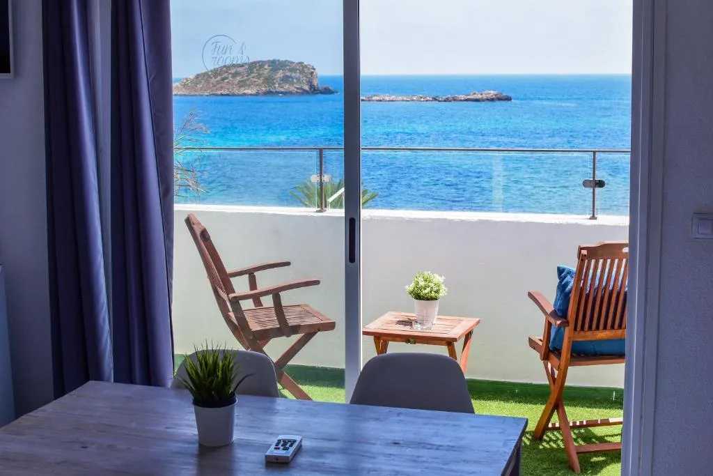 APARTMENT SEA VIEW CAPACITY 3 Room, Fun Vistamar Ibiza, Ibiza