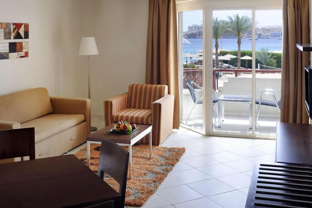 JUNIOR SUITE MOUNTAIN VIEW Room, Naama Bay Promenade Resort Managed By Accor, Red Sea Riviera