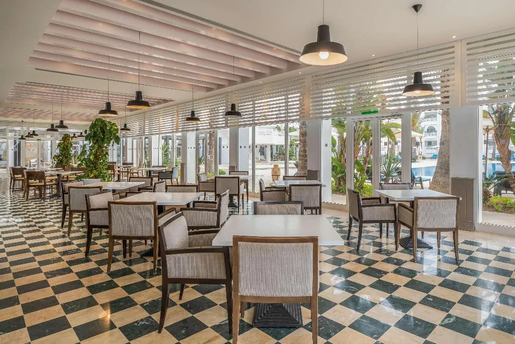 Restaurant, Radisson Blu Resort & Thalasso Hammamet, Tunisia