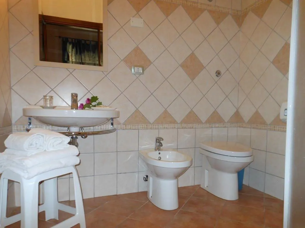 Room, Su Recreu, Alghero