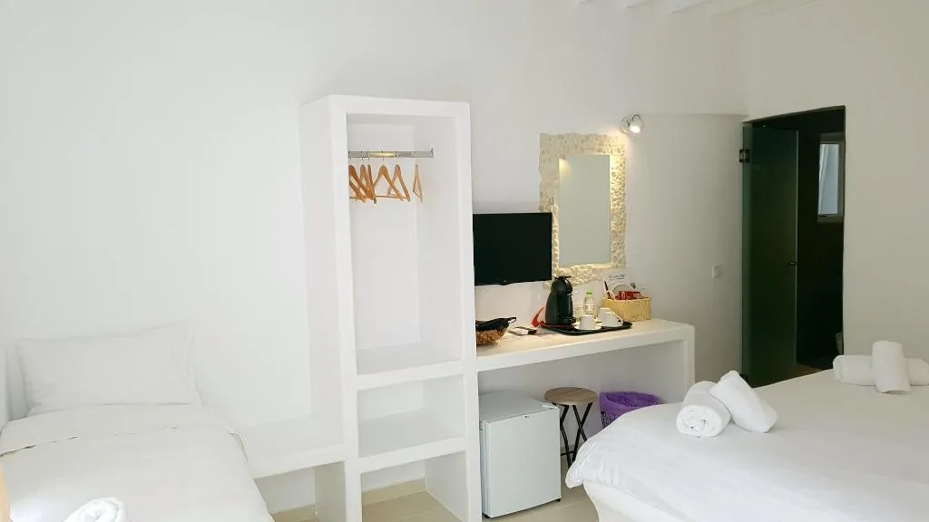 Room, Hotel Lefteris, Mykonos
