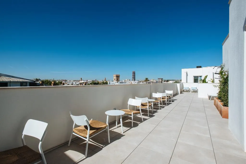 Terrace, Sercotel Sevilla Guadalquivir Suites, Seville