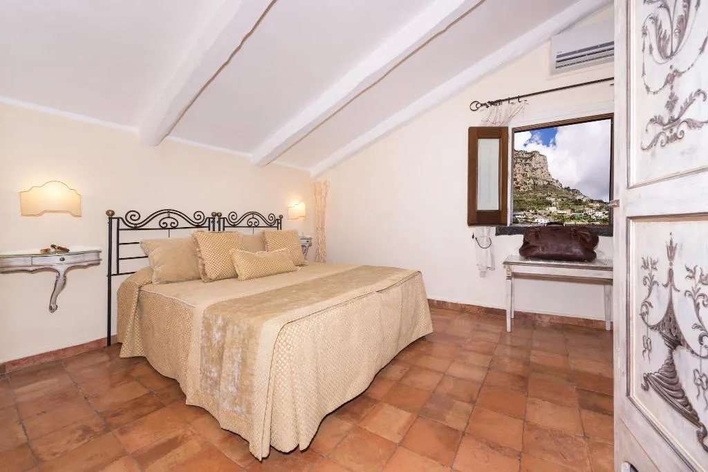 Room, Villa Alba d'Oro - Historic Luxury Villa, Naples