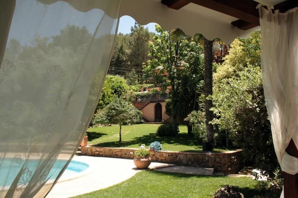 Pool, Villa Clementine, Palermo