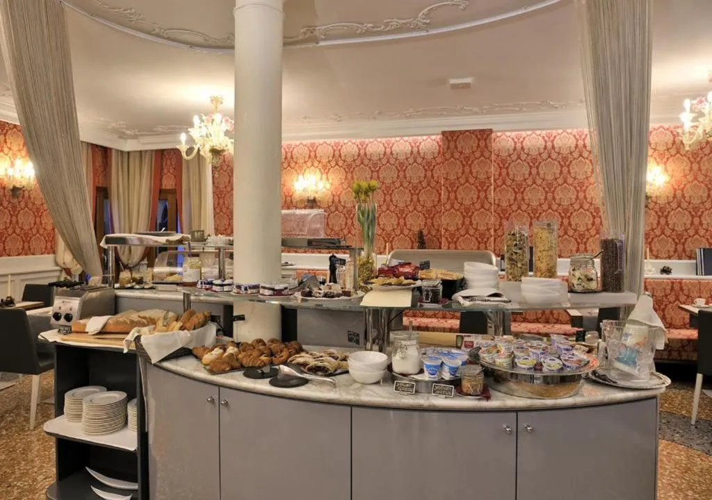 Restaurant, Al Theatro Palace, Venice