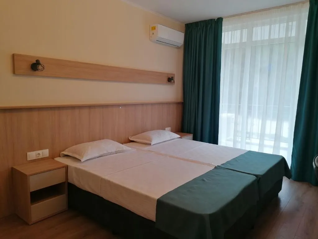 DOUBLE STANDARD Room, Samara, Varna