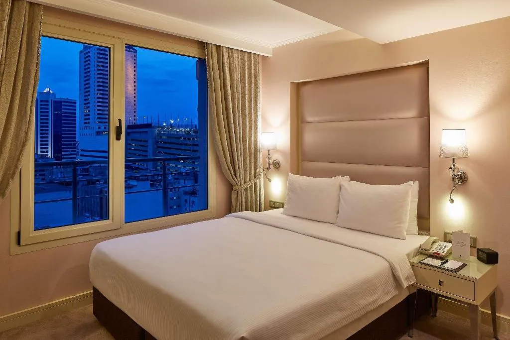 SINGLE GUEST ROOM Room, DoubleTree By Hilton Izmir Alsancak, Izmir