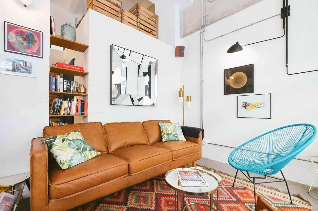 Lobby, Magatzem 128, Barcelona