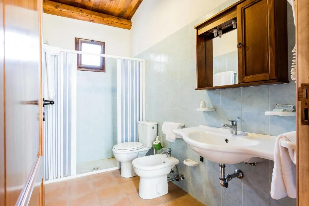Room, Case di Latomie, Palermo