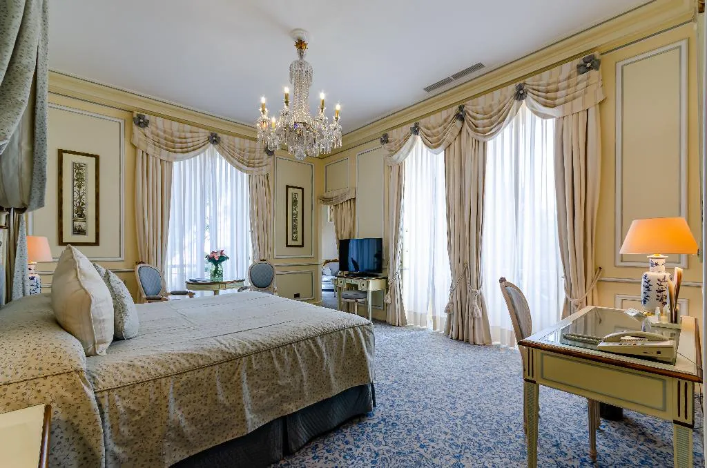 Double or Twin DELUXE Room, Olissippo Lapa Palace, Lisbon