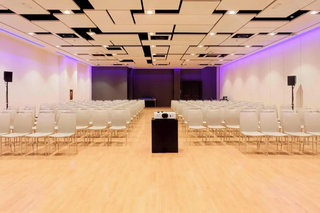 Conferences, Marriott Hotel Madrid Auditorium, Madrid