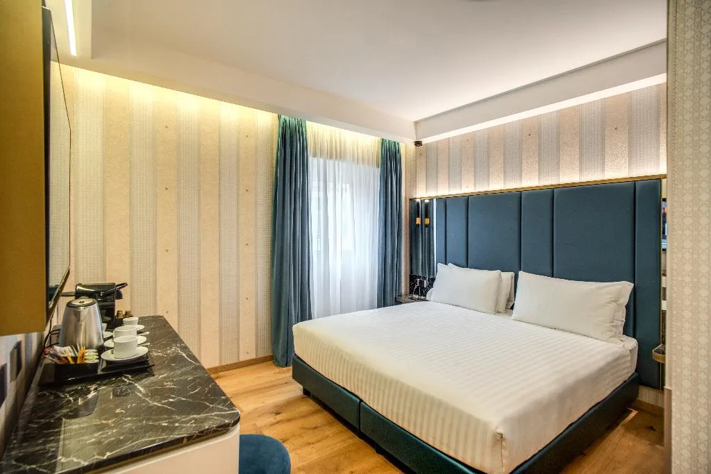 Double or Twin DELUXE Room, CC Palace Hotel, Rome