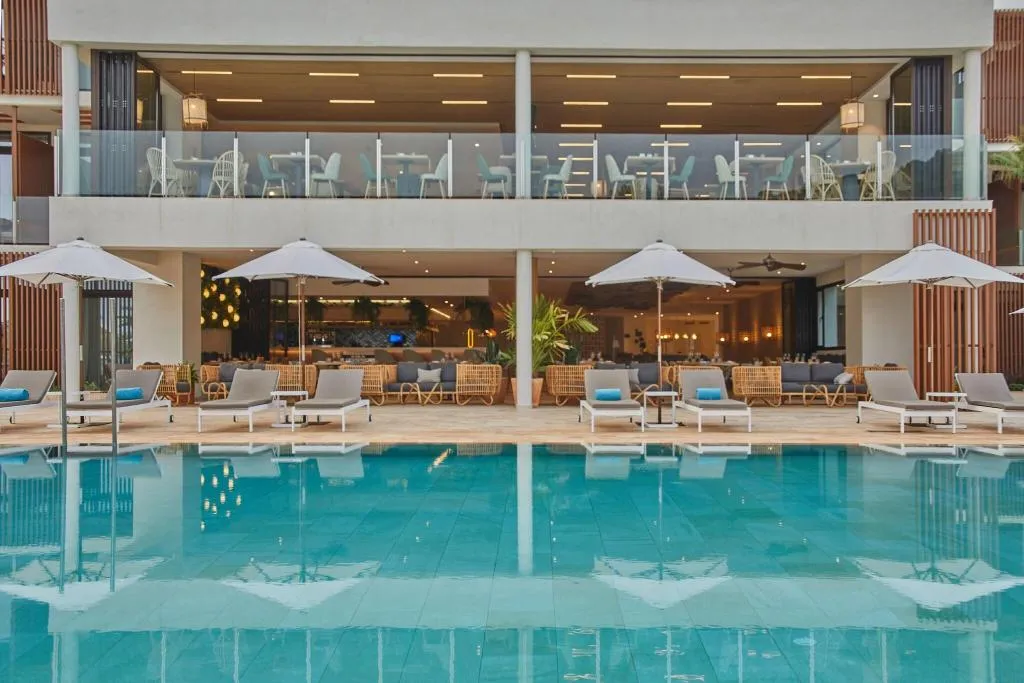 Pool, Cala San Miguel Ibiza Res, Curio Colllec by Hilton, Ibiza