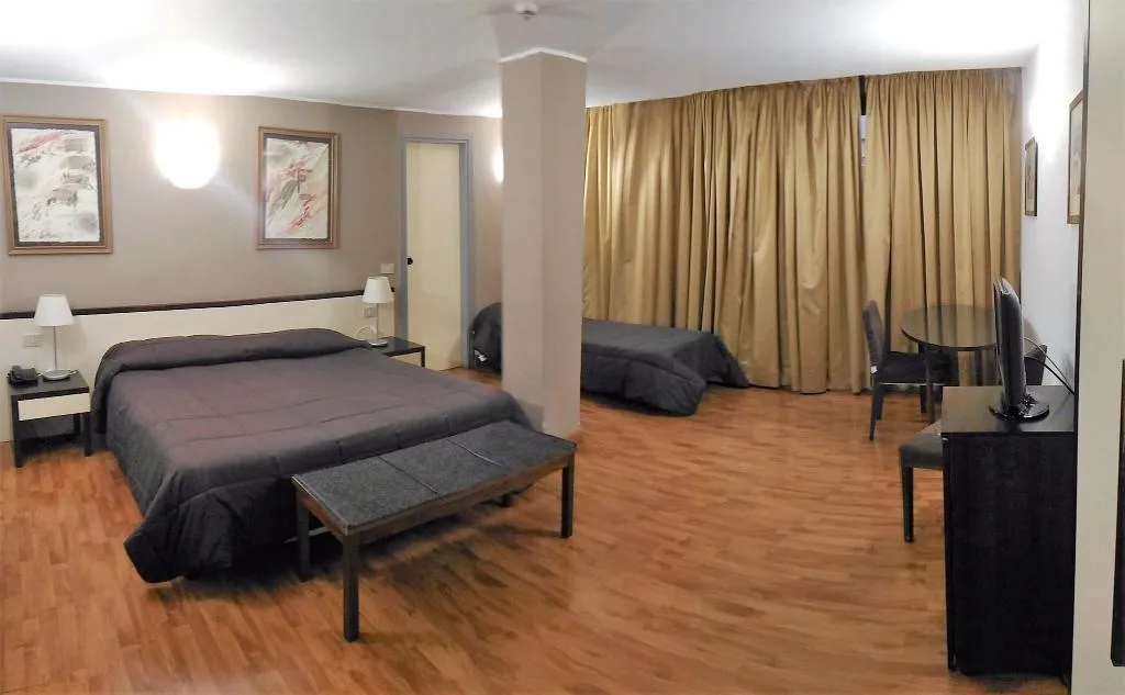 Room, Cristal Hotel Palermo, Palermo