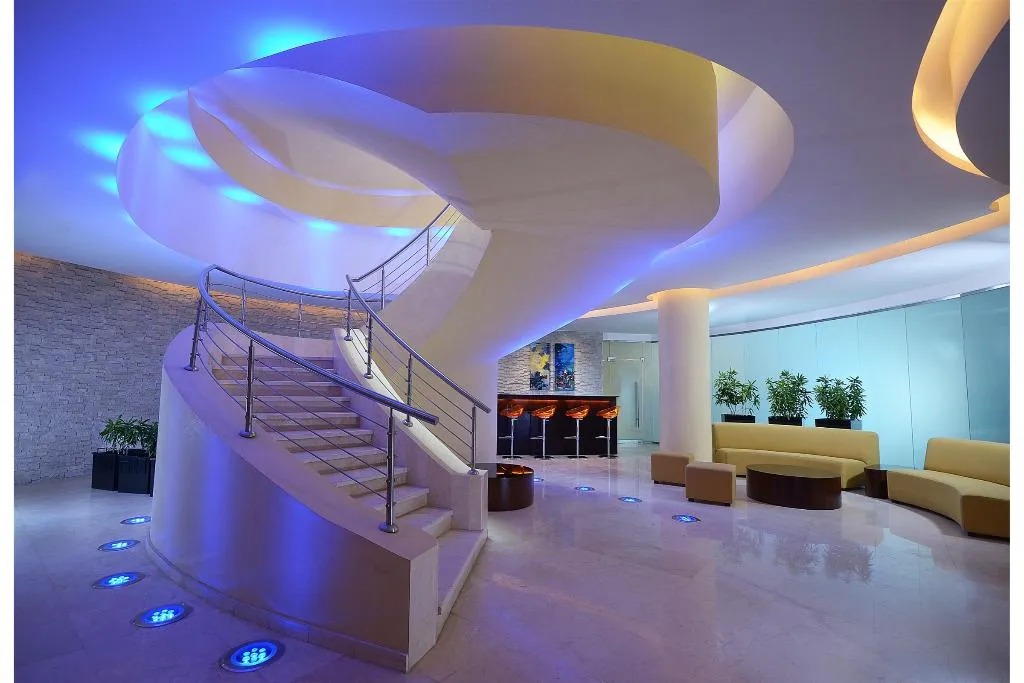 Bar, Le Meridien Pyramids, Cairo