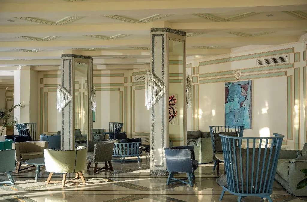 General view, Grand Hotel Vesuvio, Naples